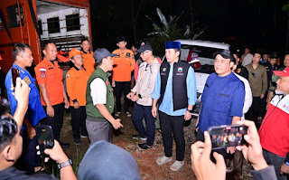 Bupati Egi Turun Malam Hari Cek Kondisi Warga