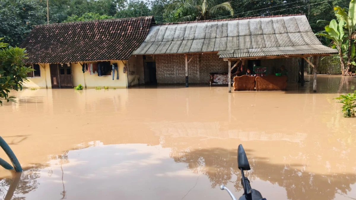 Dua Dusun di Tanjung Sari Terendam Banjir